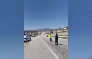 Balıkesir’de polis 450 araç sürücüsüne ceza...