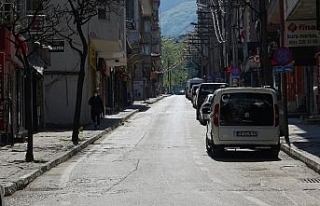 Bursa sokakları sessizliğe büründü