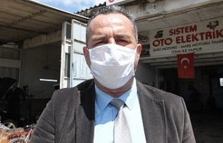 Burhaniye’de belediye kapı kapı ücretsiz maske...