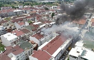Bursa’’da korku dolu anlar...4 katlı bina yangın...
