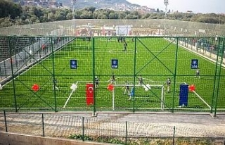 Büyükşehir’den üniversiteye yeni ‘futbol sahası’...
