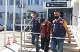 Bursa’da 51 suçtan kaydı bulunan kapkaççıyı...
