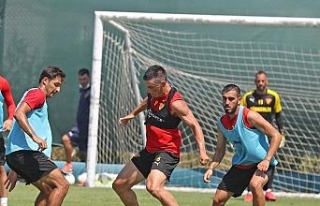 Göztepe’de Fenerbahçe maçı hazırlıkları sürüyor