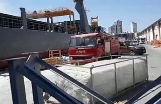 İzmir Limanı’nda yangın paniği