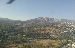 İzmir’de askeri alandaki orman yangını kontrol...