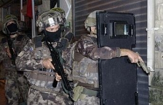 Bursa’da silah kaçakçılarına şafak vakti operasyon...