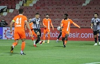 TFF 1. Lig: Balıkesirspor: 0 - Adanaspor: 2 (İlk...