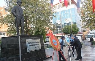 Atatürk ölüm yıldönümünde törenle anıldı
