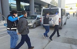 Bursa’da 12 uyuşturucu taciri yakalandı