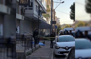 İzmir’de balkondan düşen 76 yaşındaki kadın...