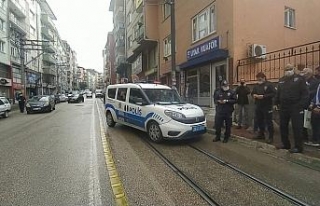Bursa’da anonsa giden polis ekipleri kaza yaptı
