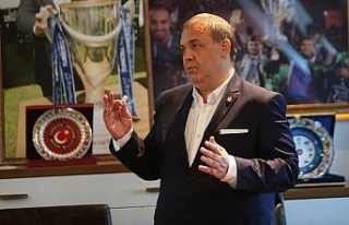 Bursaspor Başkanı Erkan Kamat: “Destekler büyük...