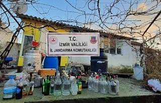 İzmir’de 365 litre sahte içki ele geçirildi