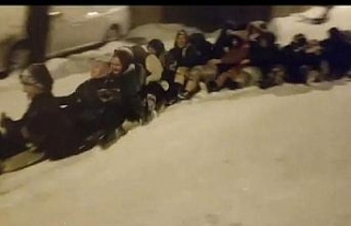 Bursa’da kar çılgınlığı...45 kadın aynı...