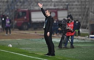 Bursaspor Teknik Direktörü Mustafa Er: "Asla...