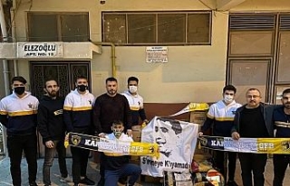 Genç Fenerbahçeliler erzak yardımına devam ediyor