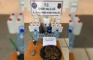 İzmir’de kaçak içki ve uyuşturucu operasyonu