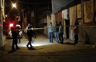 İzmir’de silahlı saldırganlar 2 çocuğu yaraladı