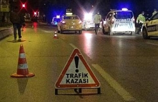 İzmir’de motosiklet sürücüsü kazada ağır...