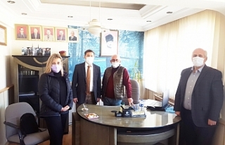 Burhaniyeli AK Partili yöneticiler STK’larla buluşuyor