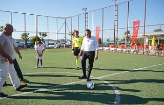 30 Ağustos Atatürk Kupası Futbol Turnuvası başkanının...