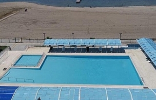 Örendeki Burhaniye Belediyesi Yüzme Havuzu ve Tesisi...