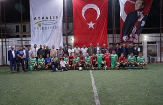 Ayvalık'ta “Cumhuriyet Kupası” Futbol Turnuvasına...