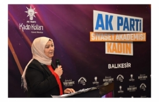 “AK Parti Siyaset Akademisi Kadın” Eğitim programı...