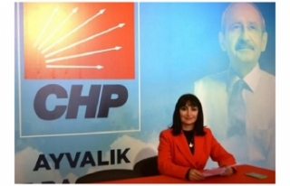 Ayvalık’ta CHP’li kadınlardan 5 Aralık Kadın...