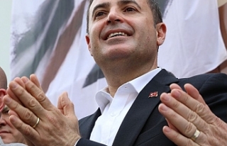 Ahmet Akın: "Gençler vatanı siz kurtaracaksınız"