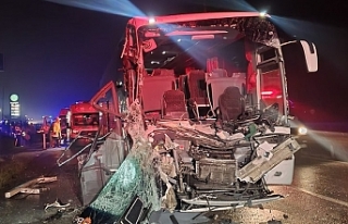 Susurluk'ta korkunç kaza: Tur otobüsü kaza...