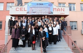 Burhaniye'de Sosyal Bilimler Çalıştayı Düzenlendi