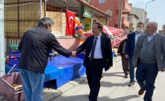 Halk nerede Karesi Belediye Başkanı Dinçer Orkan orada.