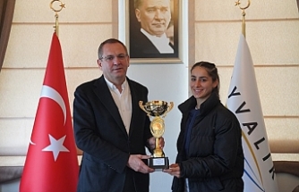 Başkan Ergin’den Ayvalık Atletizm Spor Kulübü İle Türkiye Şampiyona Öncesi Destek  Buluşması