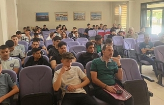Burhaniye'de belediye bağımlılık semineri düzenledi