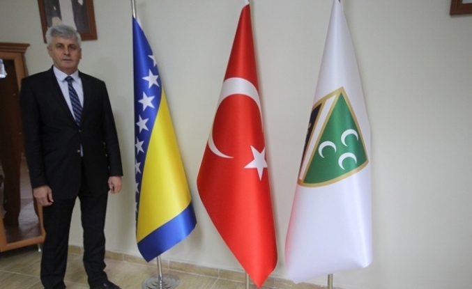 İzmir Bosna Sancak Derneği Başkanı Abdullah Gül'den çağrı