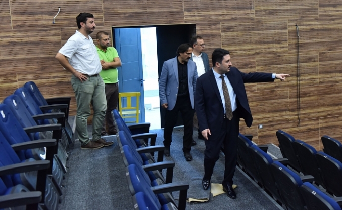 Altıeylül Belediyesi’nin Balıkesir’e kazandırdığı Hasan Can Kültür Merkezi’nde tadilat ve yenileme çalışmaları tamamlandı.