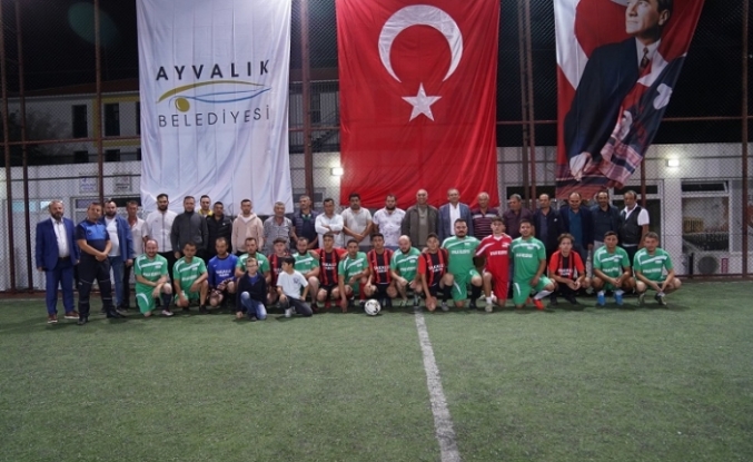 Ayvalık'ta “Cumhuriyet Kupası” Futbol Turnuvasına 16 takım katılıyor