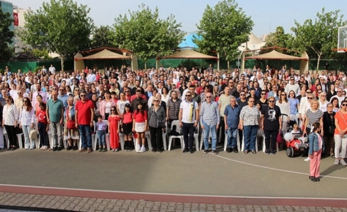 23 Nisan Nebahat Alparslan Karadavut İlkokulu'nda coşkuyla kutlandı