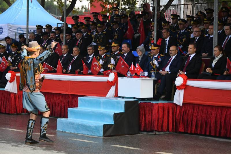 Balıkesir'de 29 Ekim coşkusu