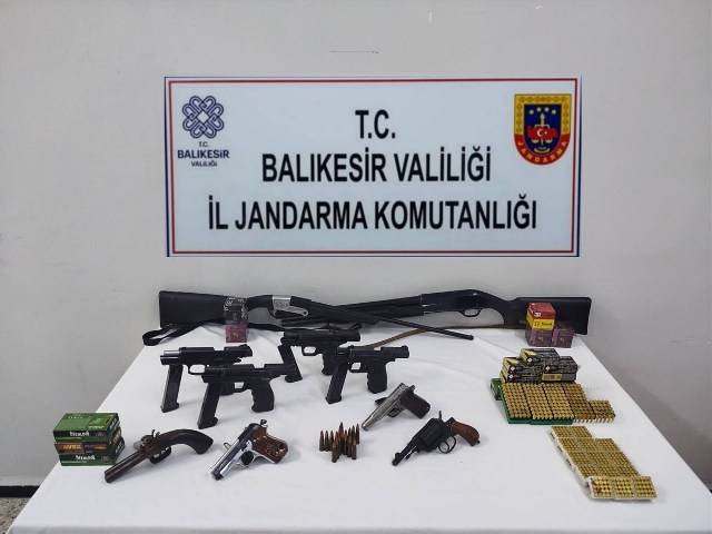 Balıkesir Polis & Jandarma 24 saat 13.10.2025