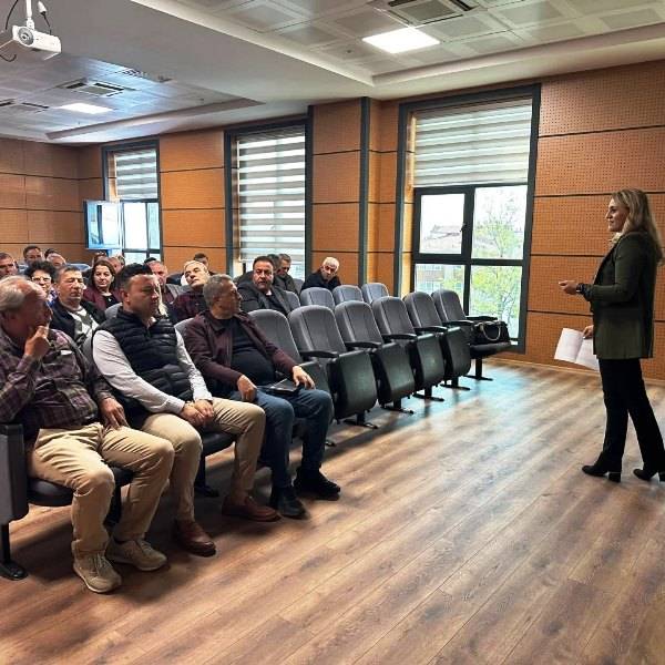 Genel Tarım Sayımı Bilgilendirme Toplantısı Edremit’te Gerçekleştirildi