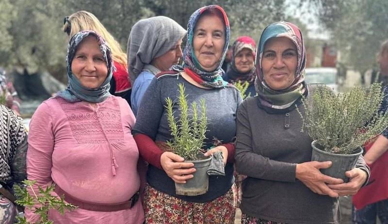 Kadın emeğiyle toprakta buluştular!