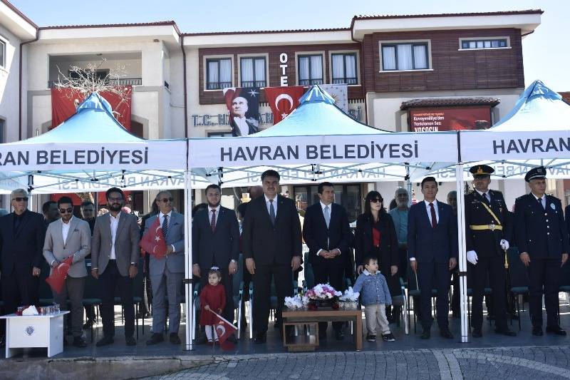 Havran’da 102. Yıl Coşkusu