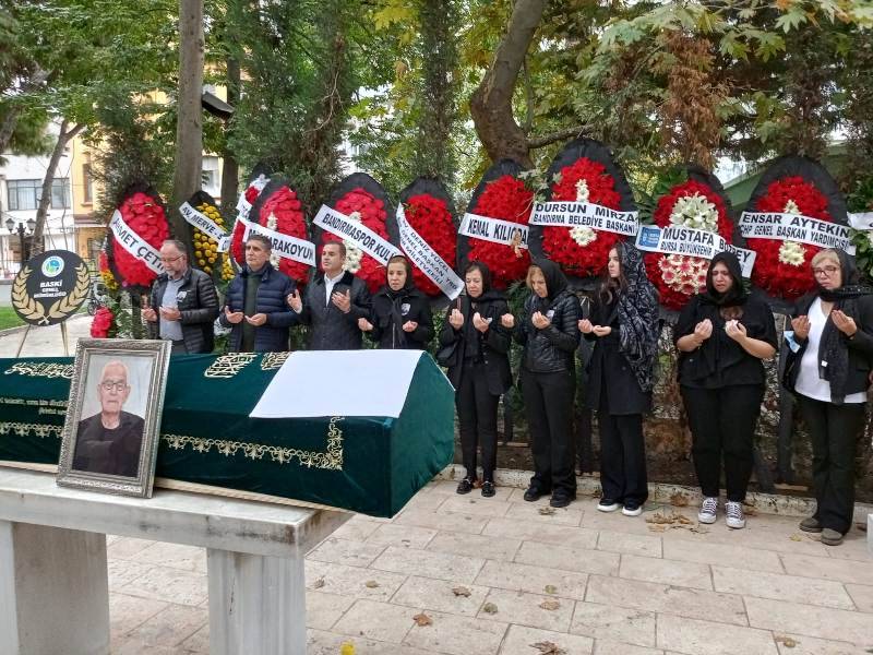 Başkan Akın’ın kayınpederi hüzünle son yolcuğuna uğurlandı