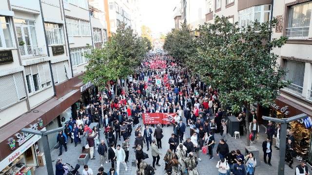 Büyükşehirden Dünya Balıkesirliler Günü’nde muhteşem kortej