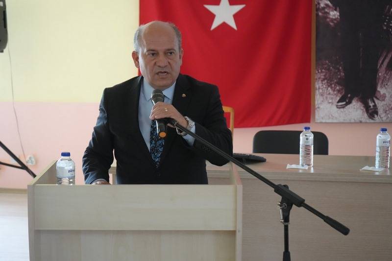 Edremit MYO’da 2025–2026 Eğitim Yılı Açılış Dersi Gerçekleştirildi