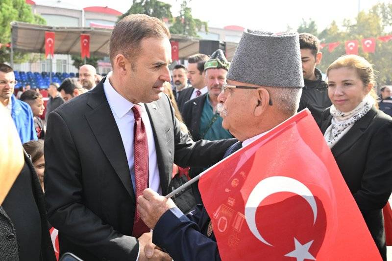 Balıkesir'de 29 Ekim coşkusu