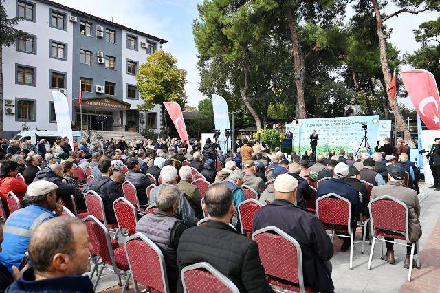 Büyükşehirin çiftçiye desteği sürüyor