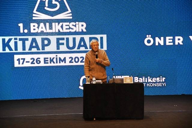 Balıkesir Kitap Fuarı’nda medya, siyaset ve edebiyat rüzgârı esti